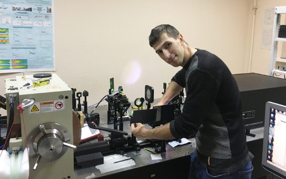 Физики МФТИ находят способы преодоления потери сигнала в магнонических цепях