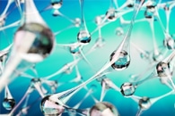 Новые нанокристаллы Pt (II) могут также использоваться для инкапсуляции нерастворимых в воде лекарственных средств